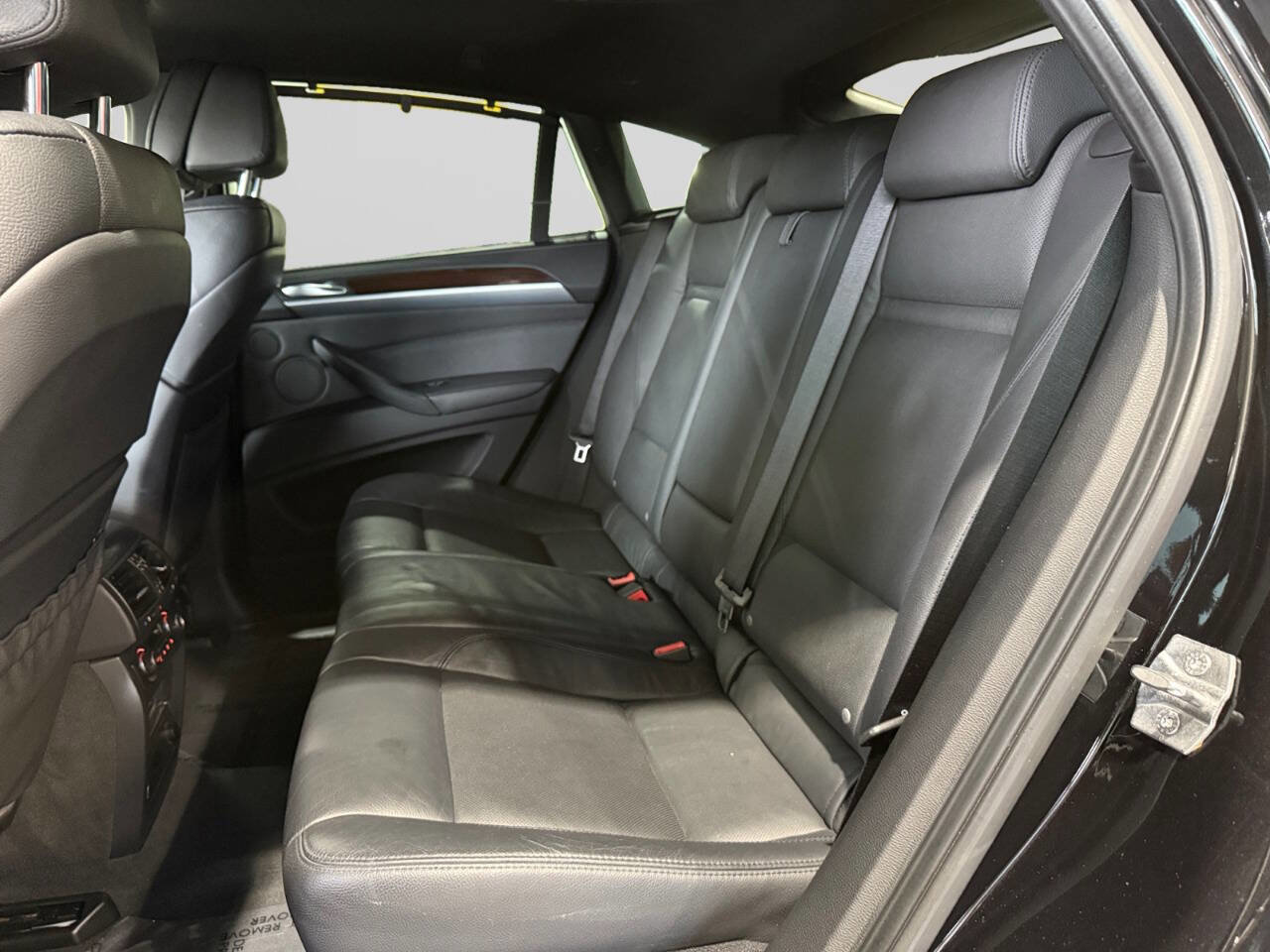 Used 2013 BMW X6 xDrive50i image 14