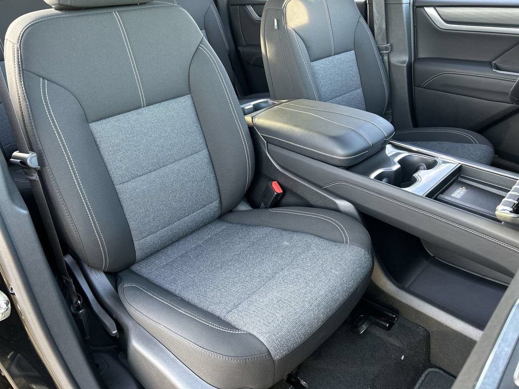 New 2026 GMC Acadia Elevation FWD image 28