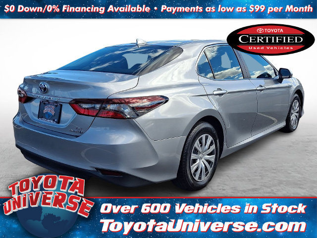 Used 2021 Toyota Camry LE FWD image 4