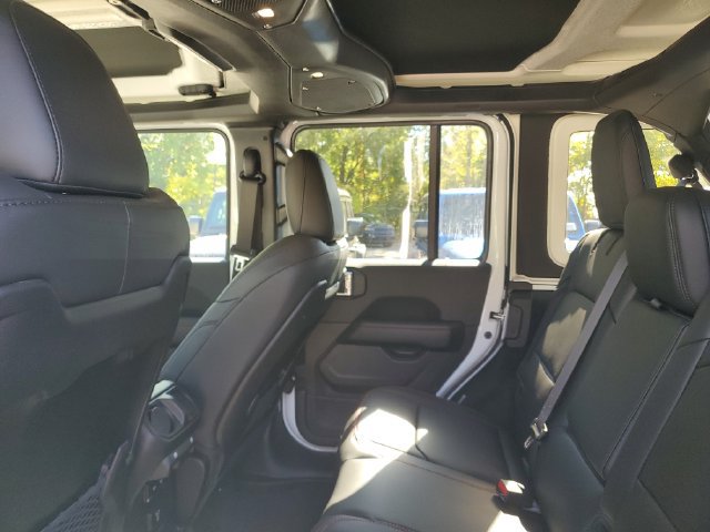 New 2026 Jeep Wrangler Unlimited Rubicon AWD/4WD image 8