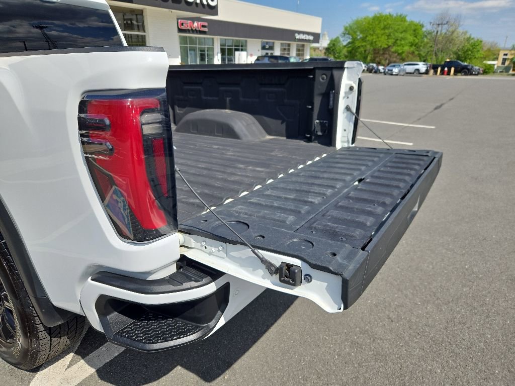 Used 2024 GMC Sierra 2500 AT4 AWD/4WD image 53