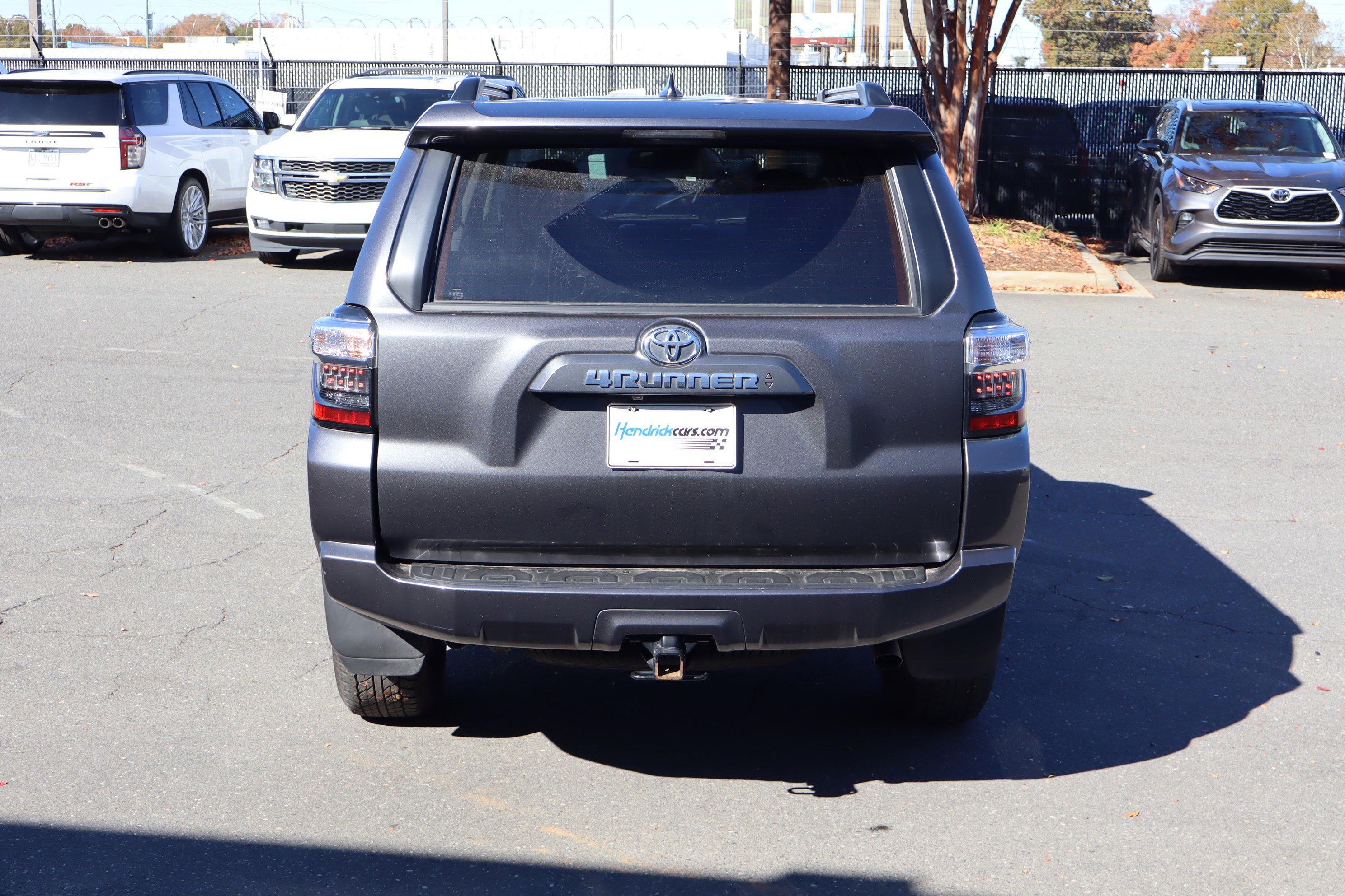 Used 2022 Toyota 4Runner SR5 Premium image 9