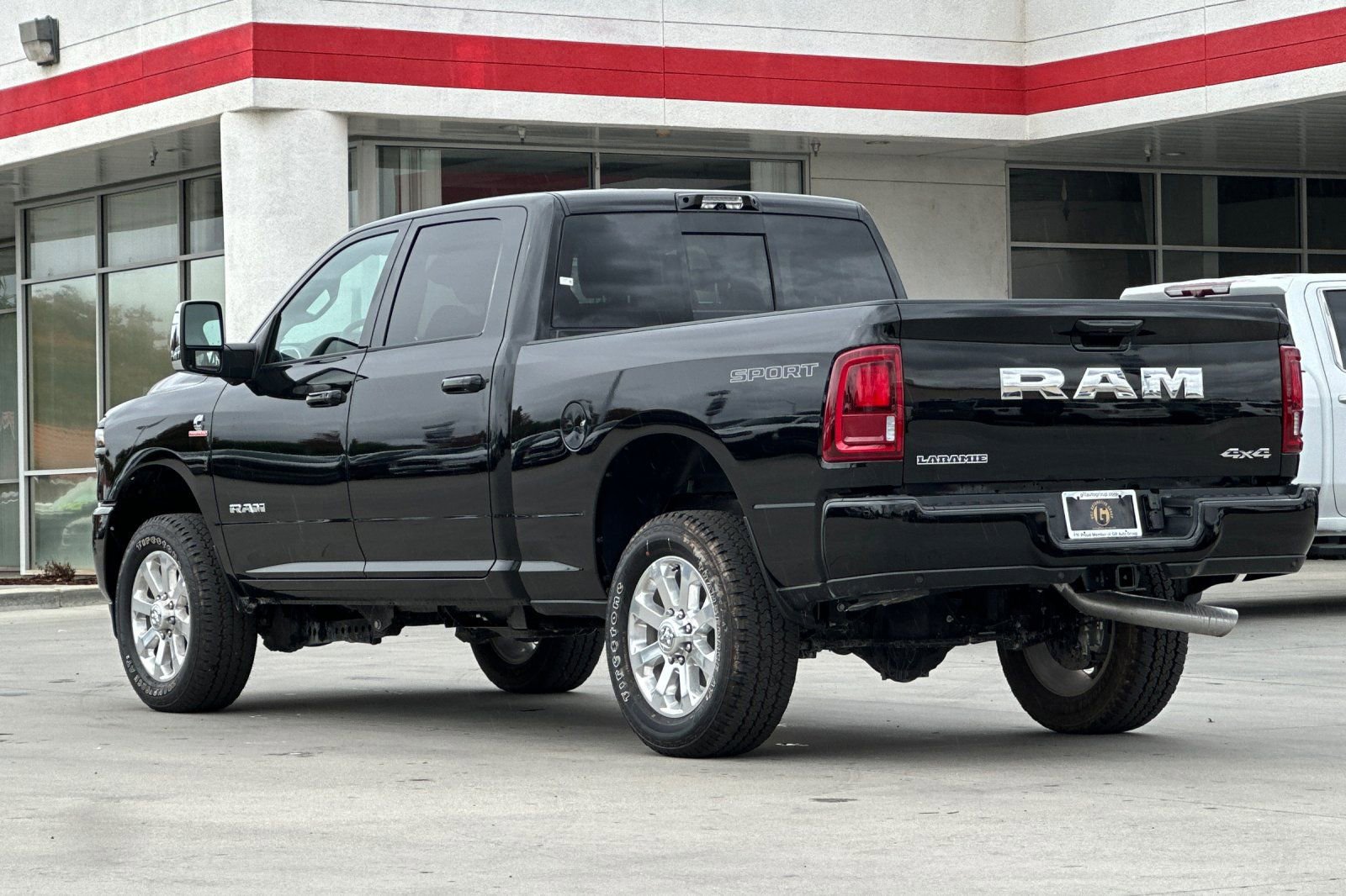 New 2026 RAM 2500 Laramie w/ Sport Appearance Package image 4