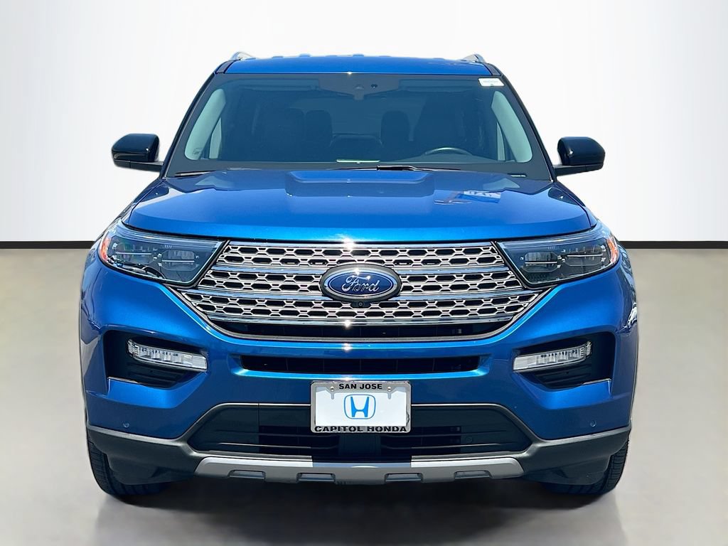Used 2023 Ford Explorer Limited AWD/4WD image 2