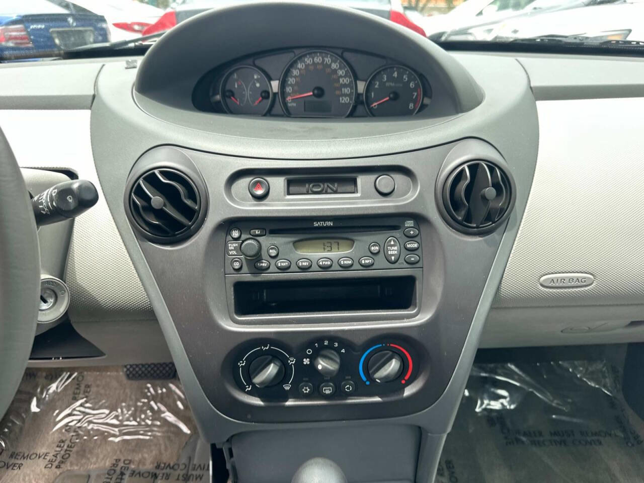 Used 2003 Saturn ION Level 1 image 9