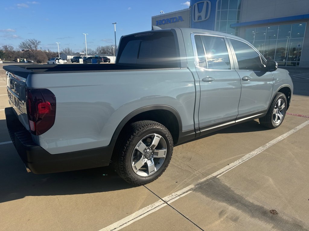 Used 2025 Honda Ridgeline RTL image 5