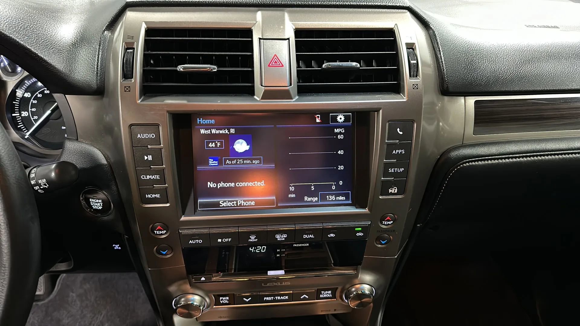 Used 2014 Lexus GX 460 image 24