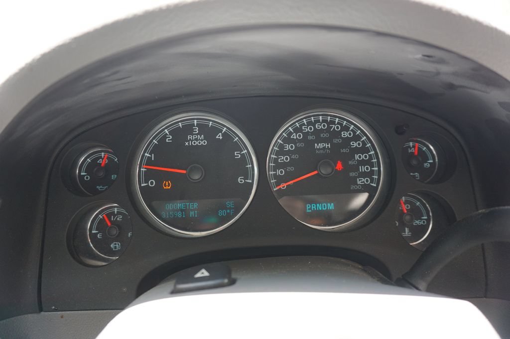 Used 2010 Chevrolet Avalanche LTZ RWD image 6