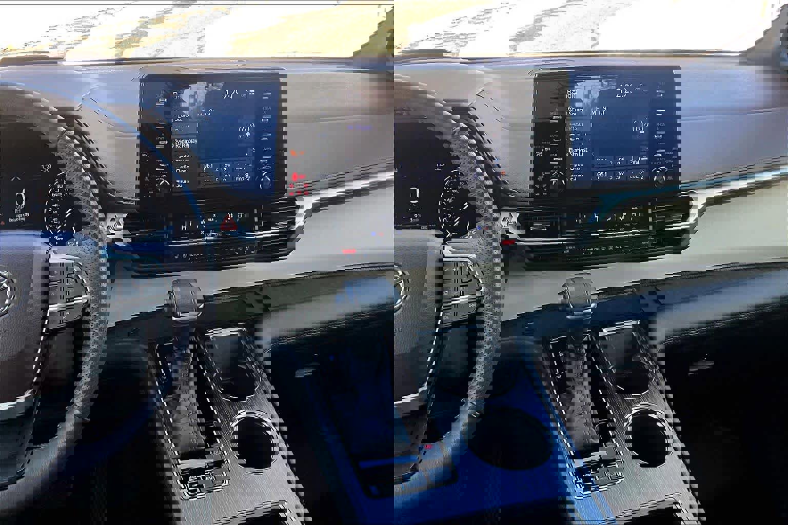 Certified 2021 Toyota Sienna Platinum image 14