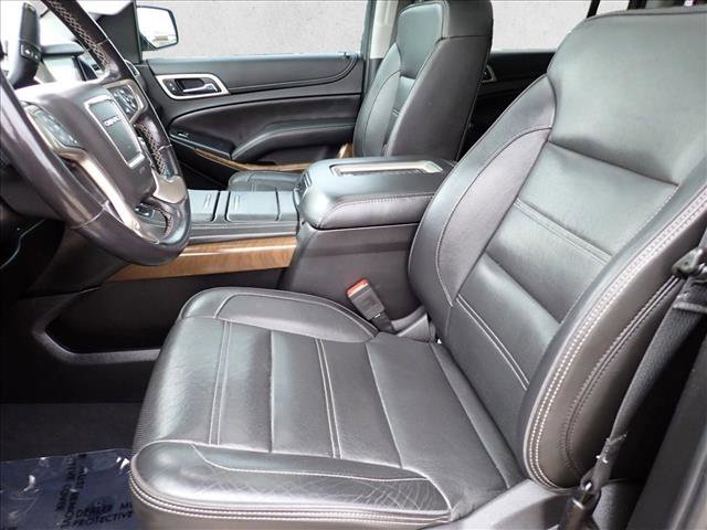 Used 2019 GMC Yukon XL Denali AWD/4WD image 15