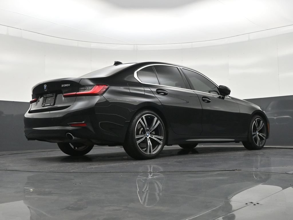 Used 2021 BMW 330i Sedan w/ Premium Package RWD image 27