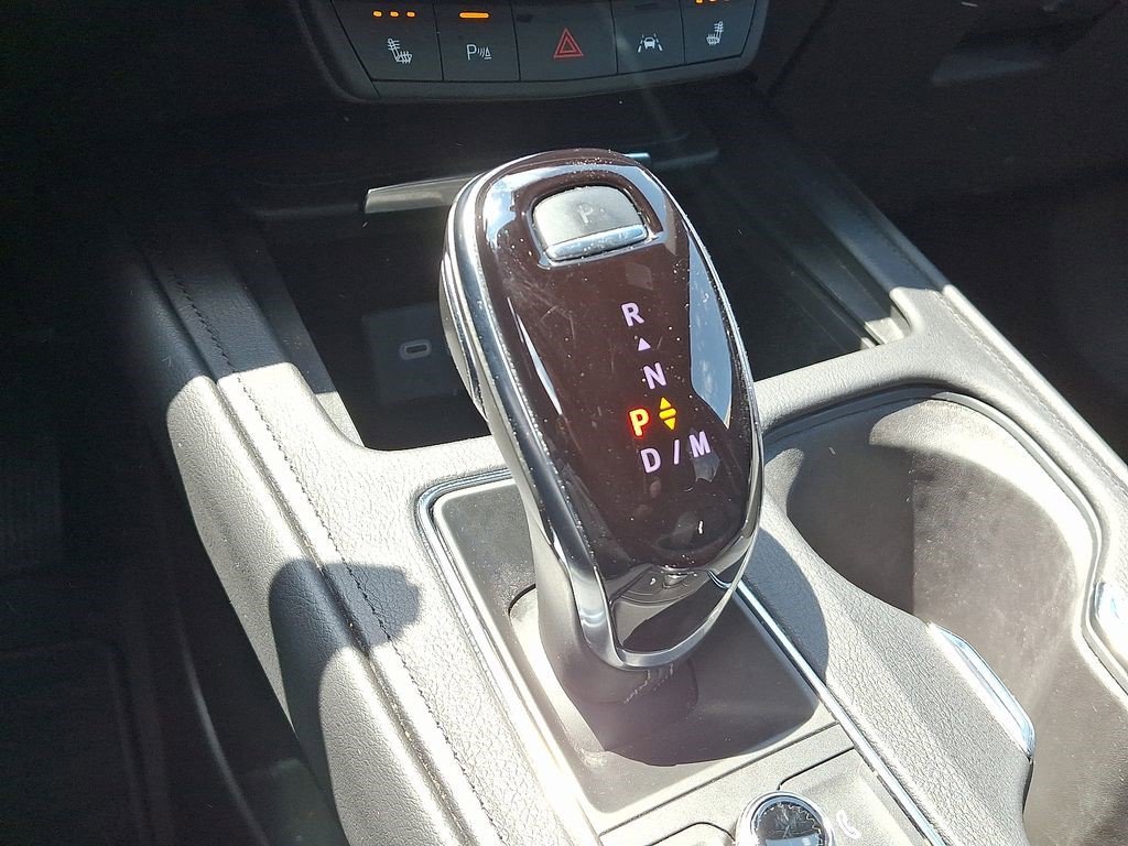 Certified 2024 Cadillac XT4 Luxury w/ Cold Weather Package AWD/4WD image 28