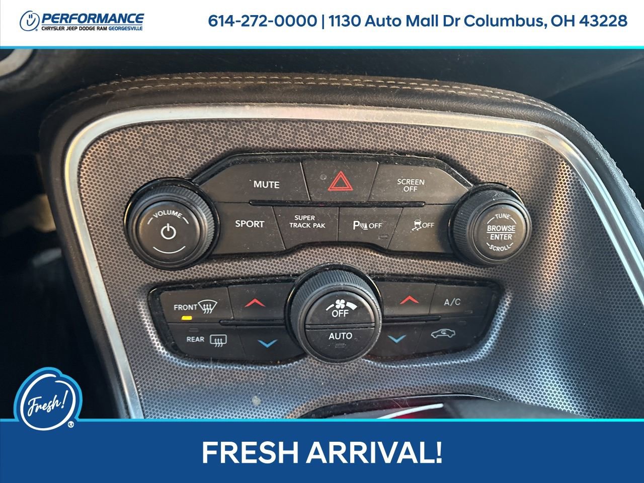 Used 2017 Dodge Challenger GT w/ Technology Group image 25