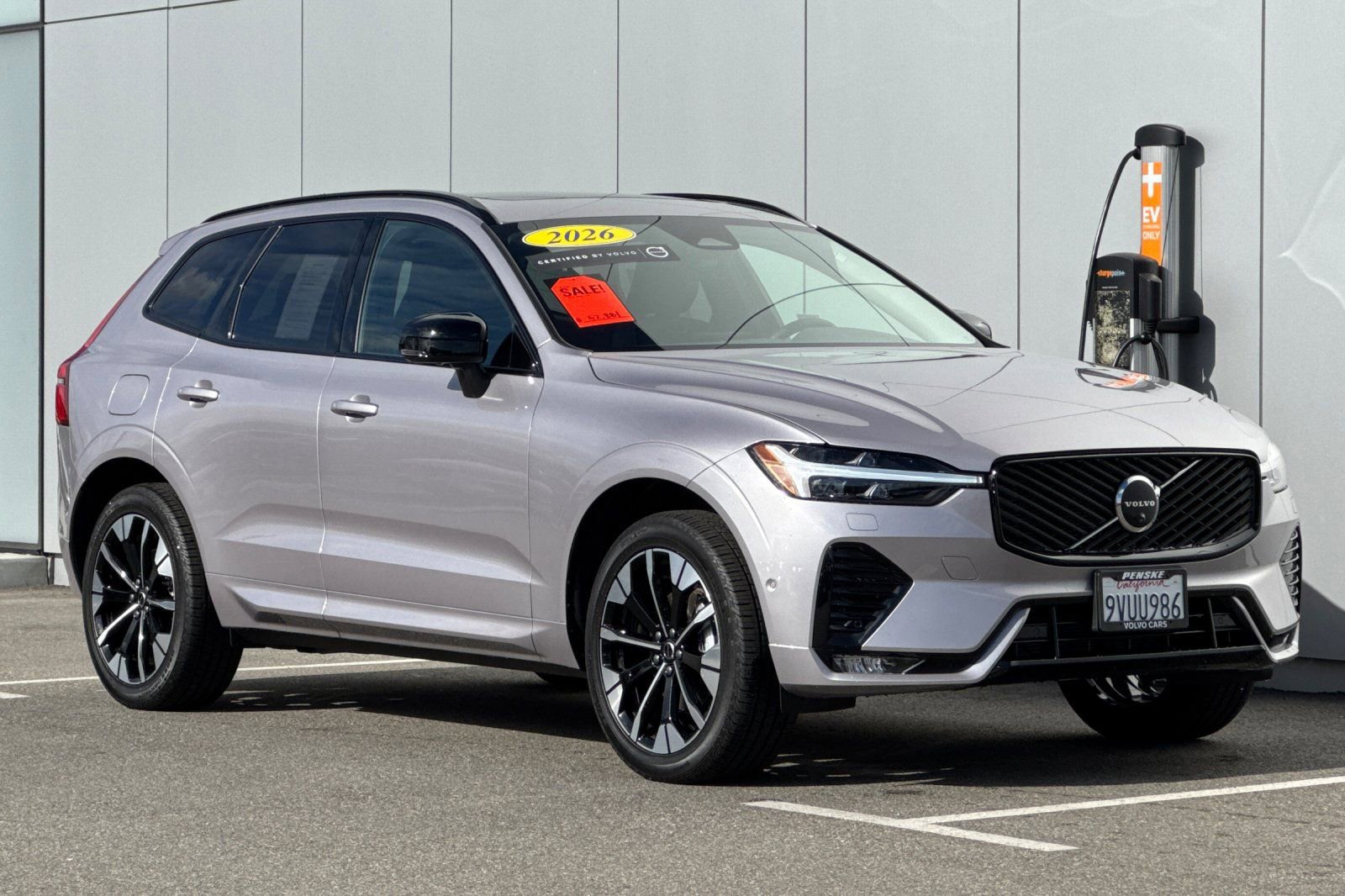 Certified 2026 Volvo XC60 B5 Plus w/ Climate Package PRO image 7