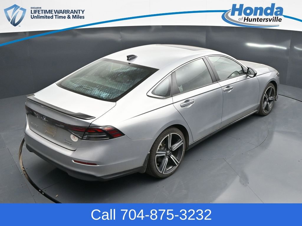 Used 2024 Honda Accord Sport image 21