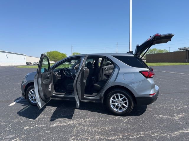 Used 2024 Chevrolet Equinox LT AWD/4WD image 21