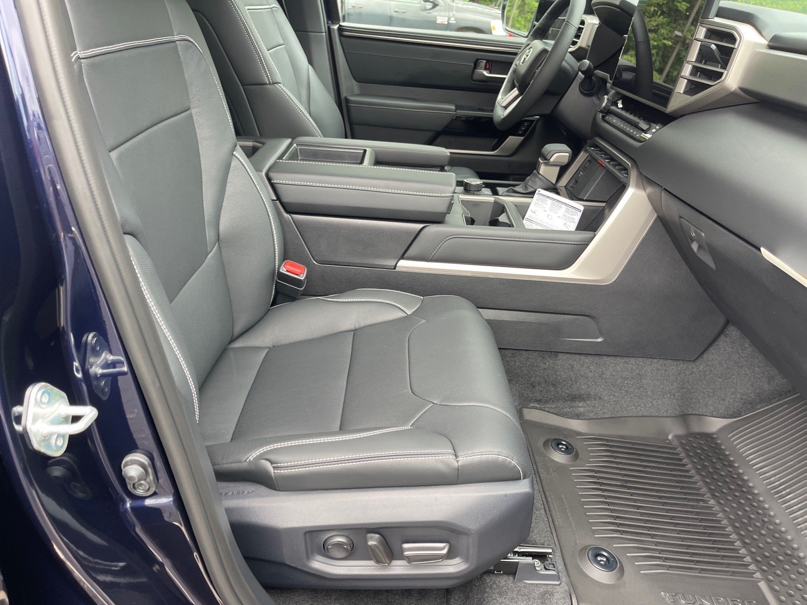 New 2026 Toyota Tundra Limited RWD image 17