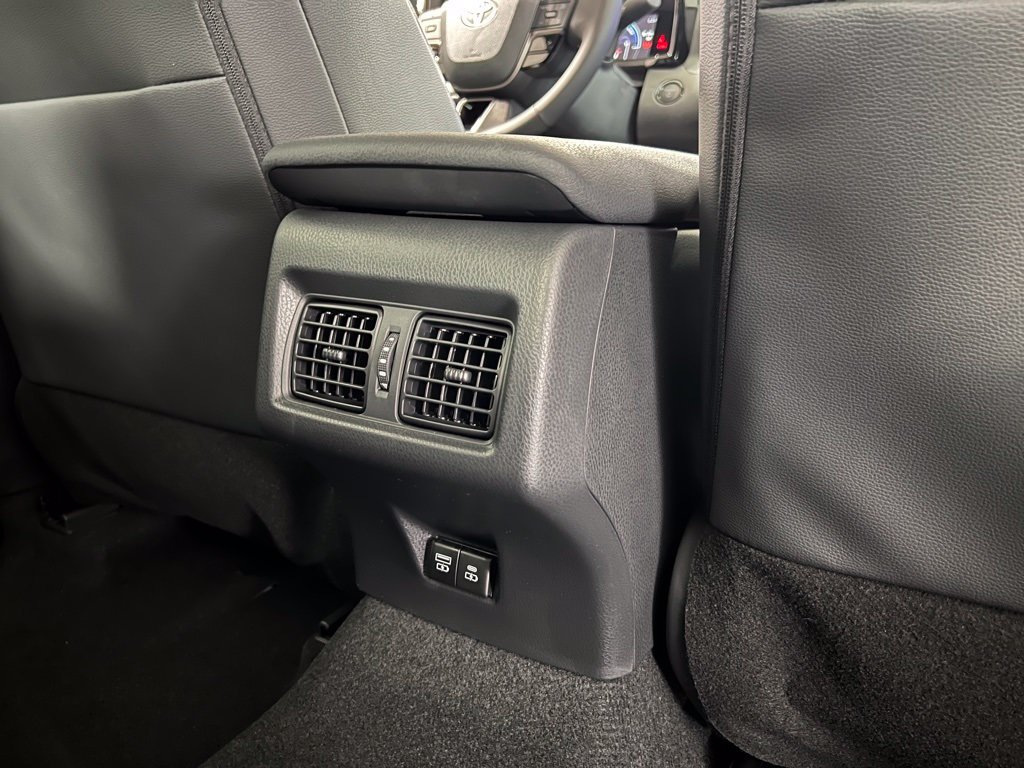 New 2026 Toyota Camry SE FWD image 18