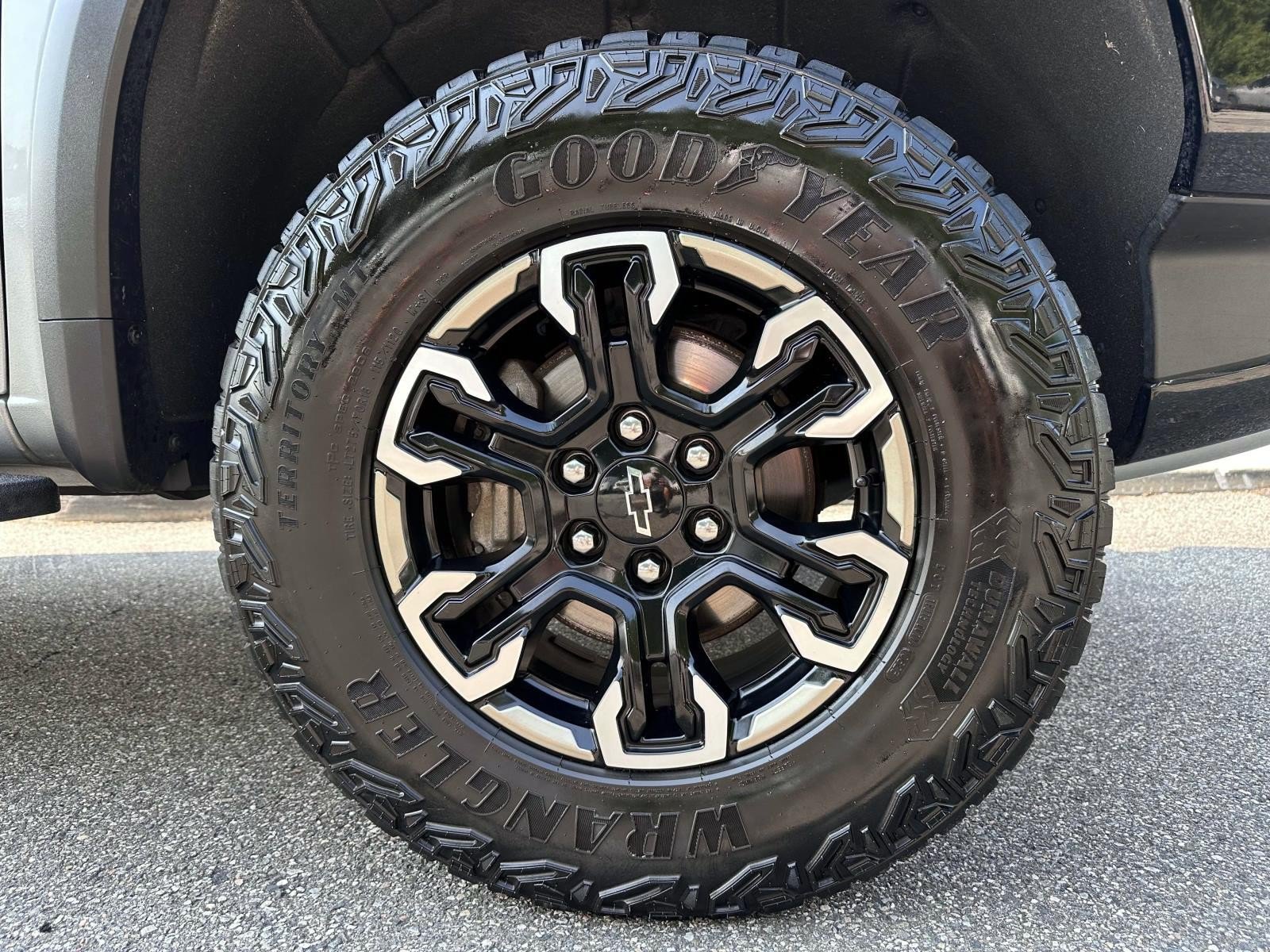 Used 2023 Chevrolet Silverado 1500 ZR2 w/ LPO, Dark Essentials Package AWD/4WD image 6