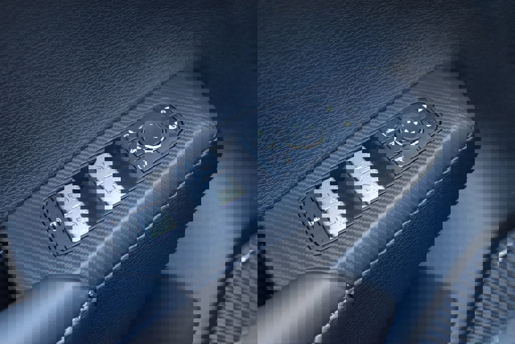 New 2026 Mitsubishi Outlander SEL image 21