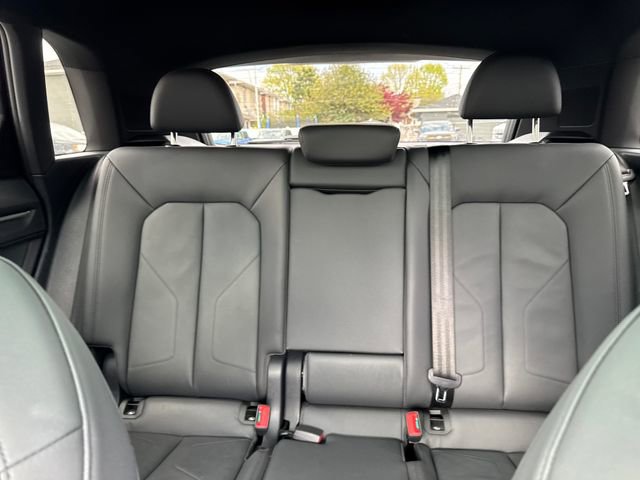 Used 2022 Audi Q3 2.0T Premium w/ Convenience Package AWD/4WD image 34