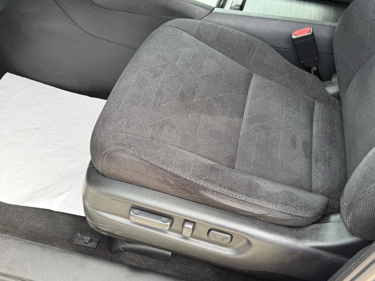 Used 2022 Honda Pilot Sport image 25