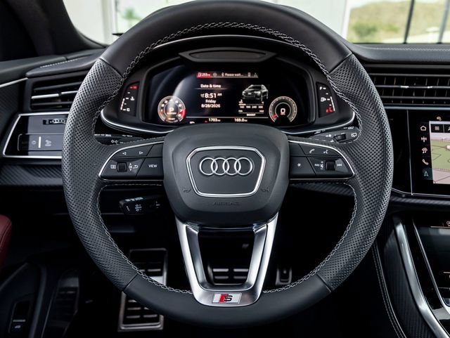 Used 2026 Audi SQ8 Prestige AWD/4WD image 21