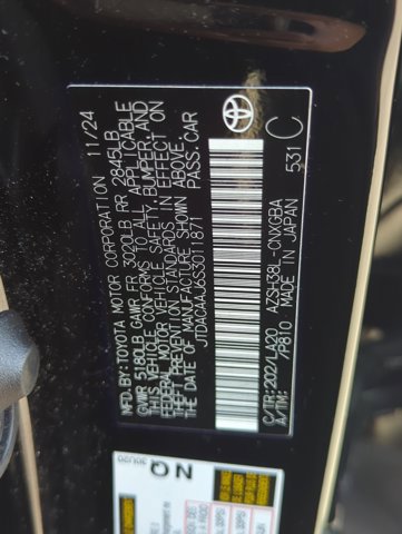 Used 2025 Toyota Crown Signia w/ Advanced Technology Package AWD/4WD image 25