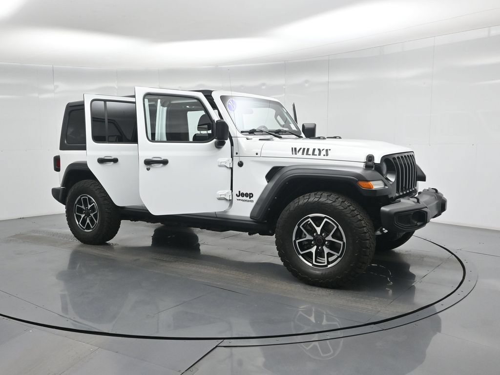 Used 2021 Jeep Wrangler Unlimited Sport AWD/4WD image 30