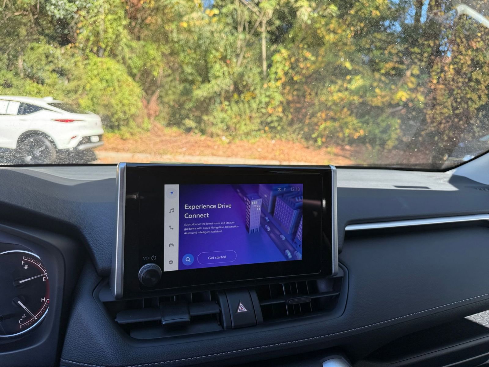 Used 2025 Toyota RAV4 XLE image 18