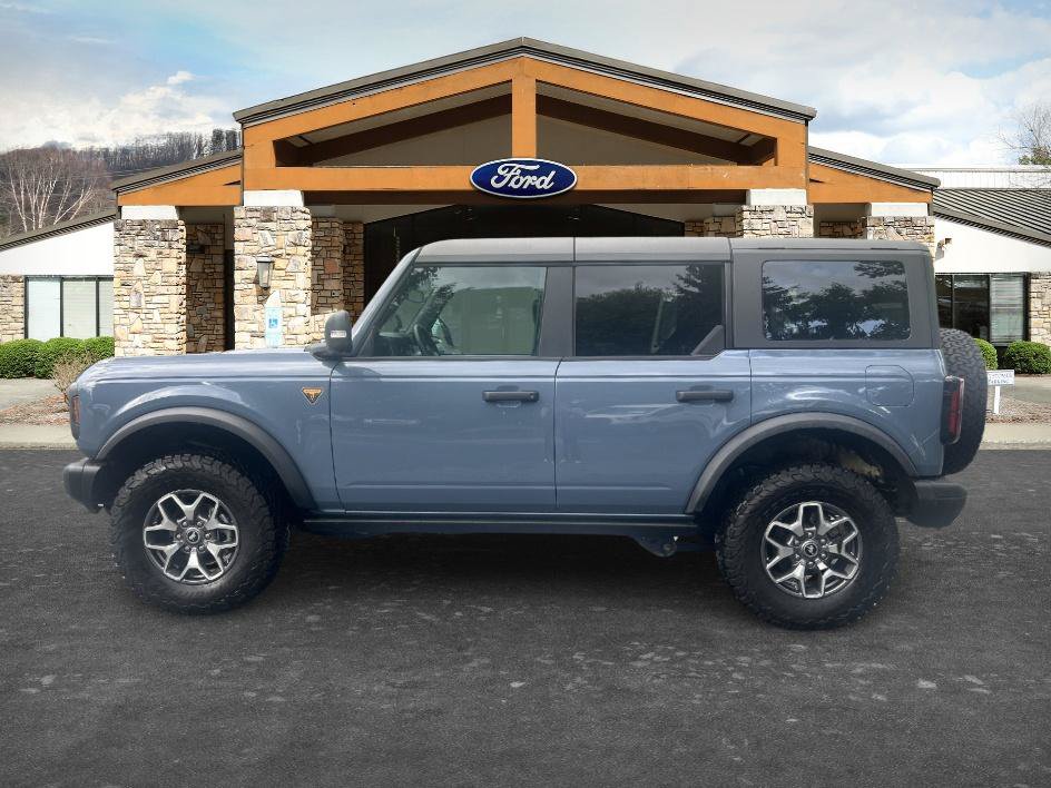 Used 2025 Ford Bronco Badlands AWD/4WD image 7