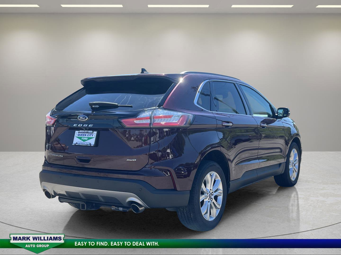 Used 2022 Ford Edge Titanium AWD/4WD image 3