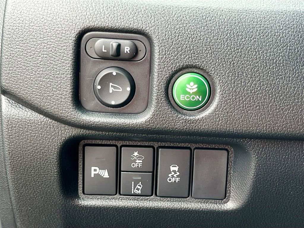 Used 2025 Honda Passport EX-L image 10