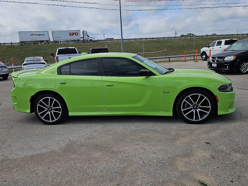 Used 2023 Dodge Charger R/T w/ Harman/Kardon Audio Group RWD image 9