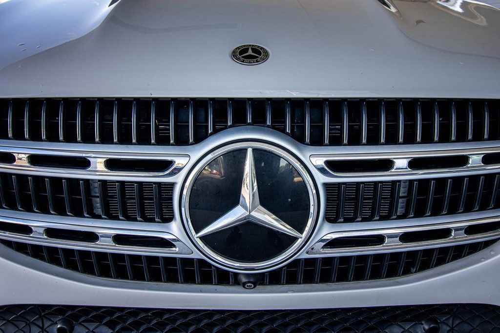 Used 2024 Mercedes-Benz GLE 350 4MATIC image 8