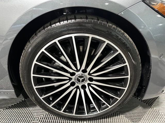 Used 2025 Mercedes-Benz C 300 4MATIC Sedan image 17