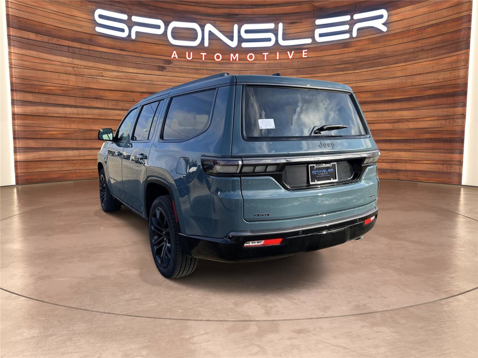 New 2026 Jeep Grand Wagoneer Summit image 3