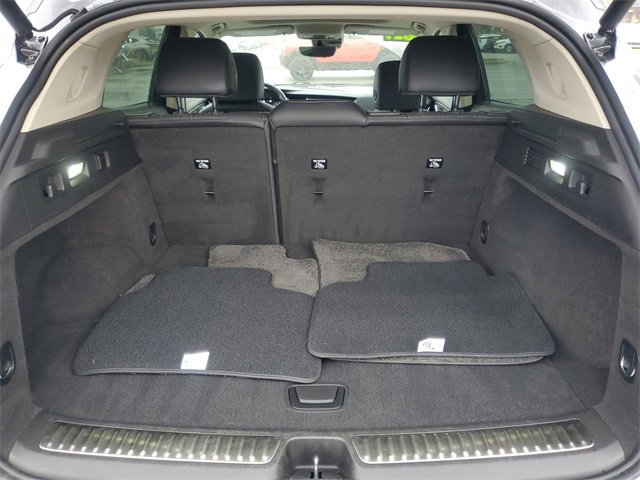 Used 2021 Buick Envision Avenir w/ Technology Package II image 11