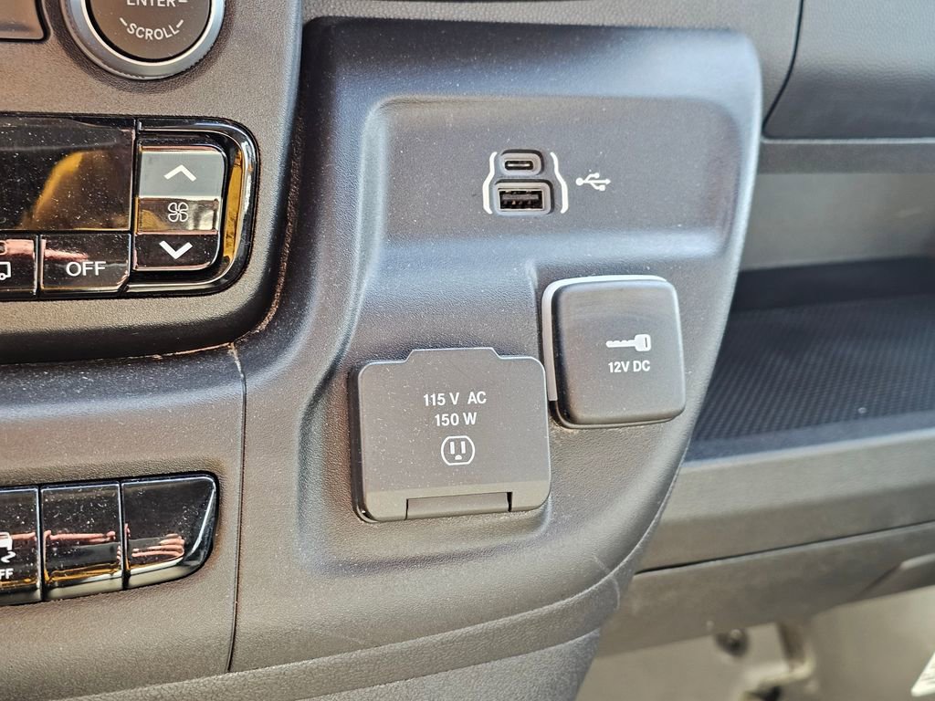 New 2024 RAM ProMaster 3500 w/ Delivery Van Package image 24