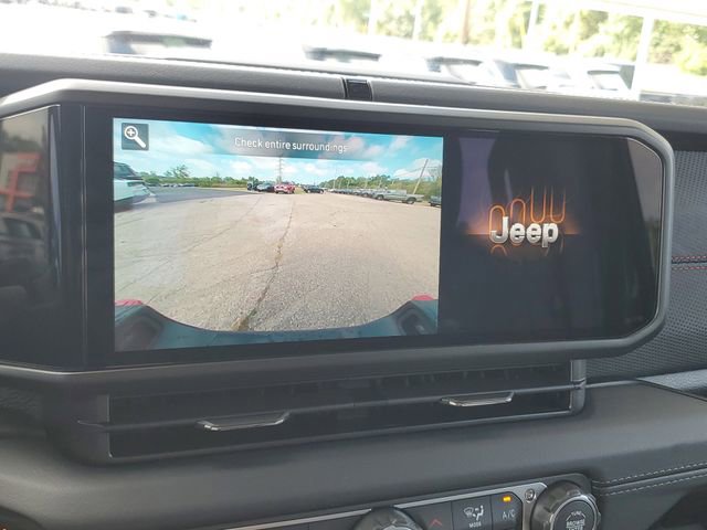 New 2025 Jeep Gladiator Rubicon w/ Convenience Group image 10