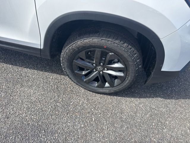 New 2026 Honda Ridgeline Sport image 9