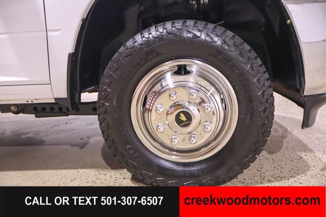 Used 2024 RAM 3500 Tradesman w/ Chrome Appearance Group AWD/4WD image 17