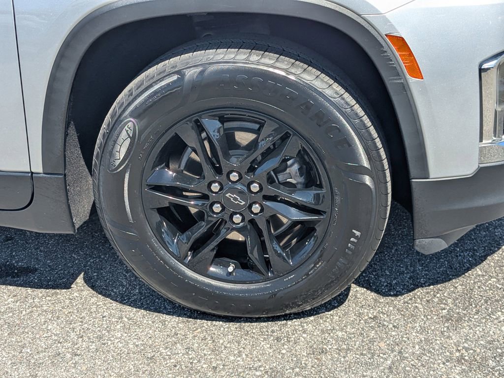 Certified 2022 Chevrolet Traverse LT w/ Midnight/Sport Edition FWD image 10