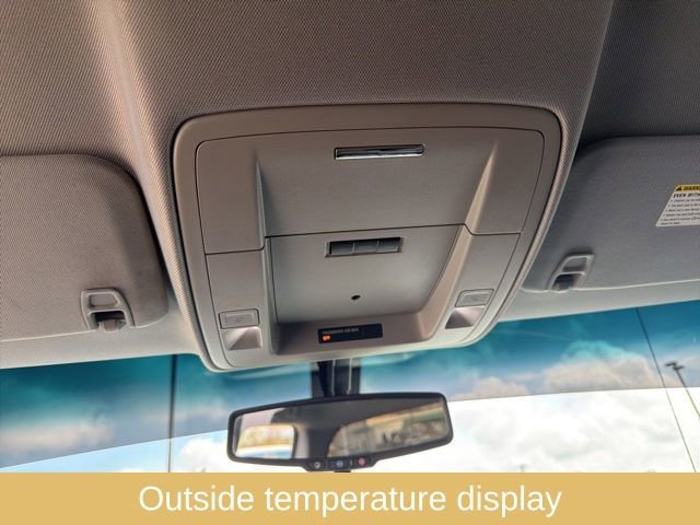 Used 2018 Chevrolet Silverado 1500 LT image 18