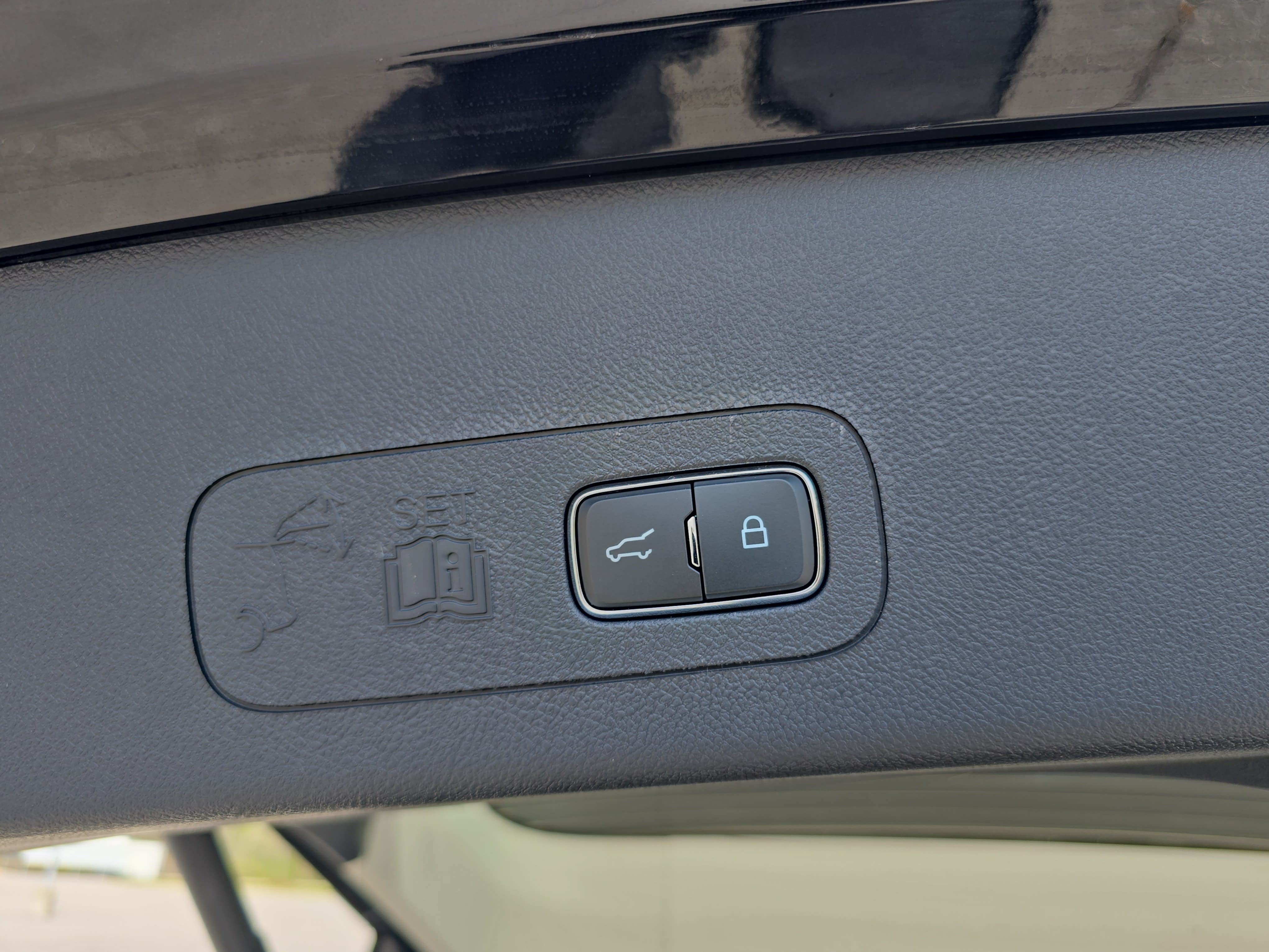 New 2026 Lincoln Aviator Reserve AWD/4WD image 13