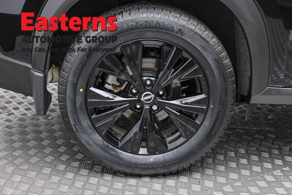 Used 2023 Nissan Rogue SV w/ SV Premium B Package AWD/4WD image 31