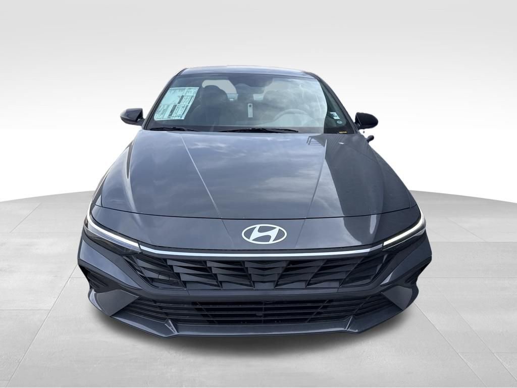 New 2026 Hyundai Elantra Sport FWD video 2