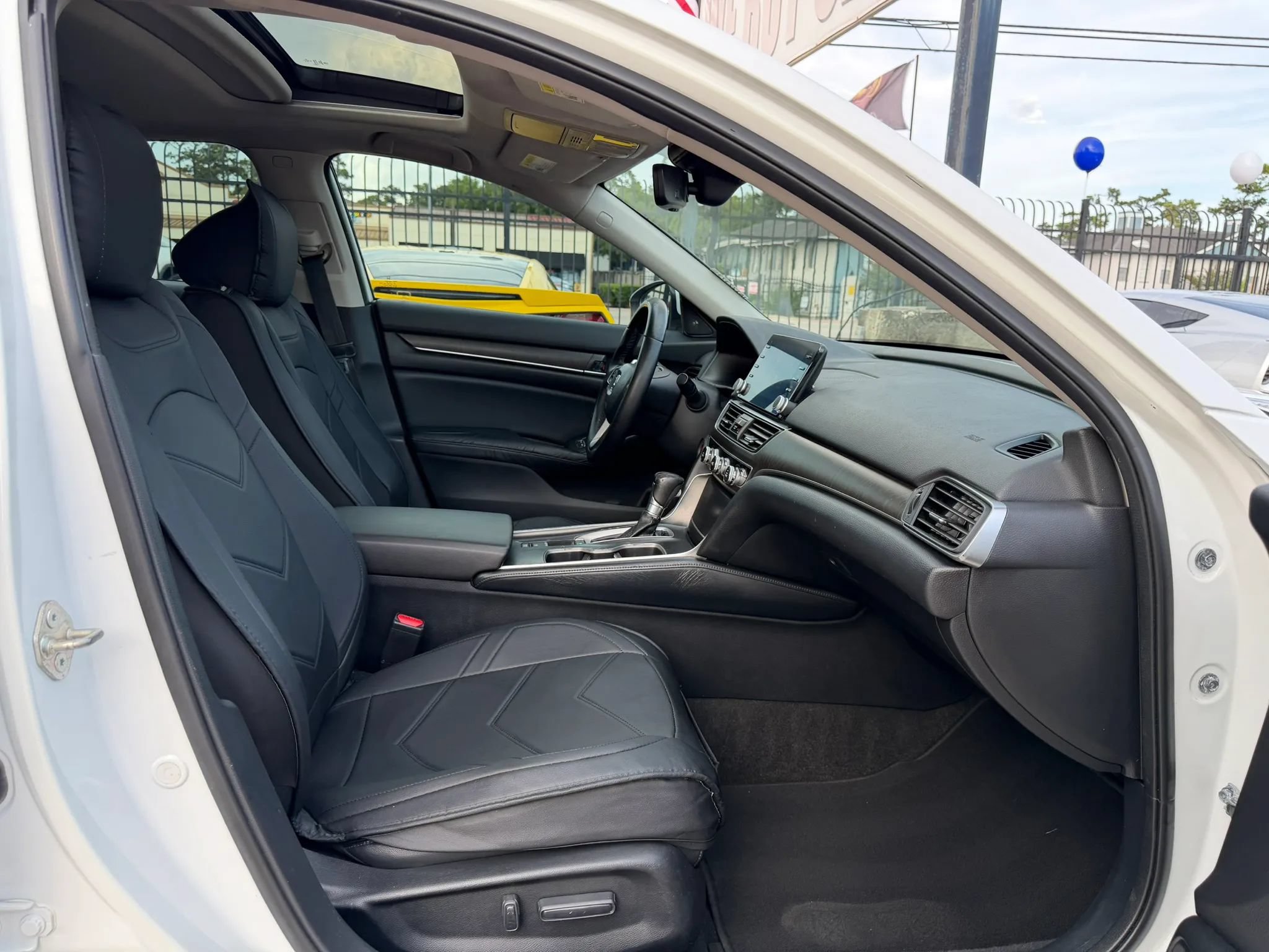 Used 2018 Honda Accord EX-L image 20