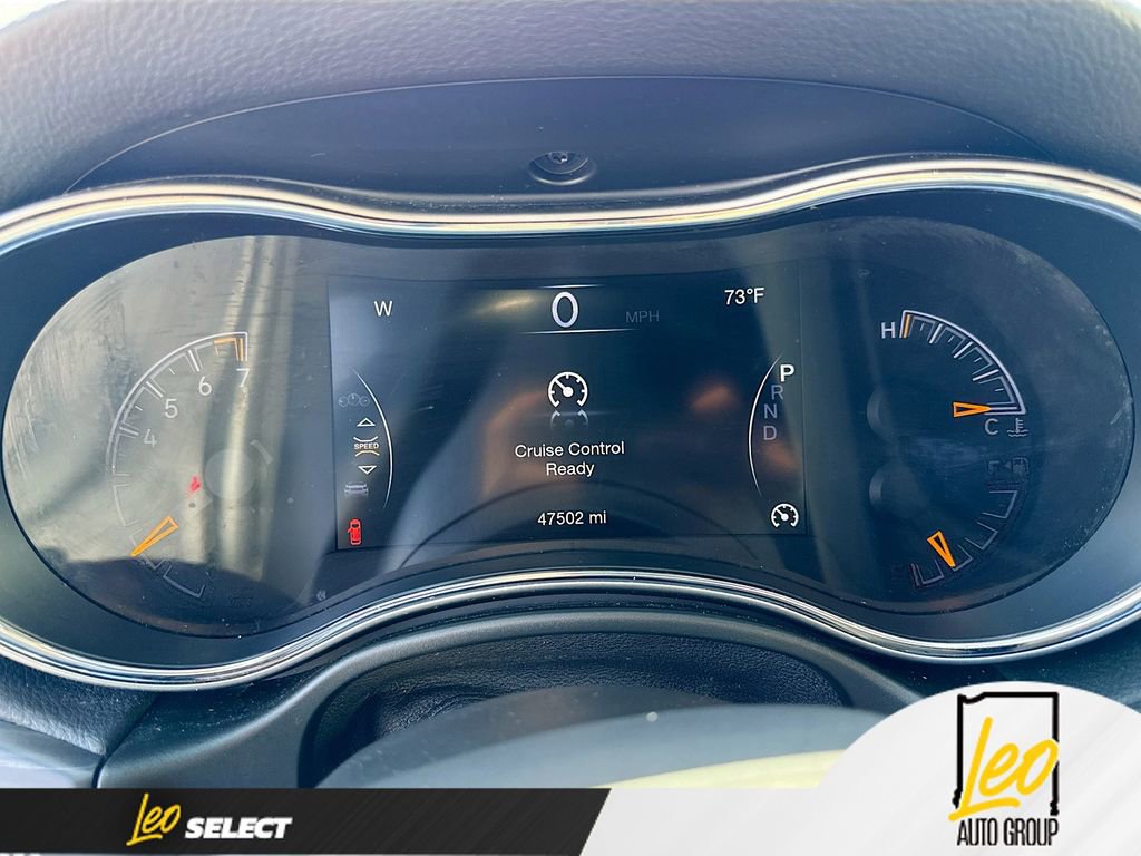 Used 2022 Jeep Grand Cherokee Laredo X image 12