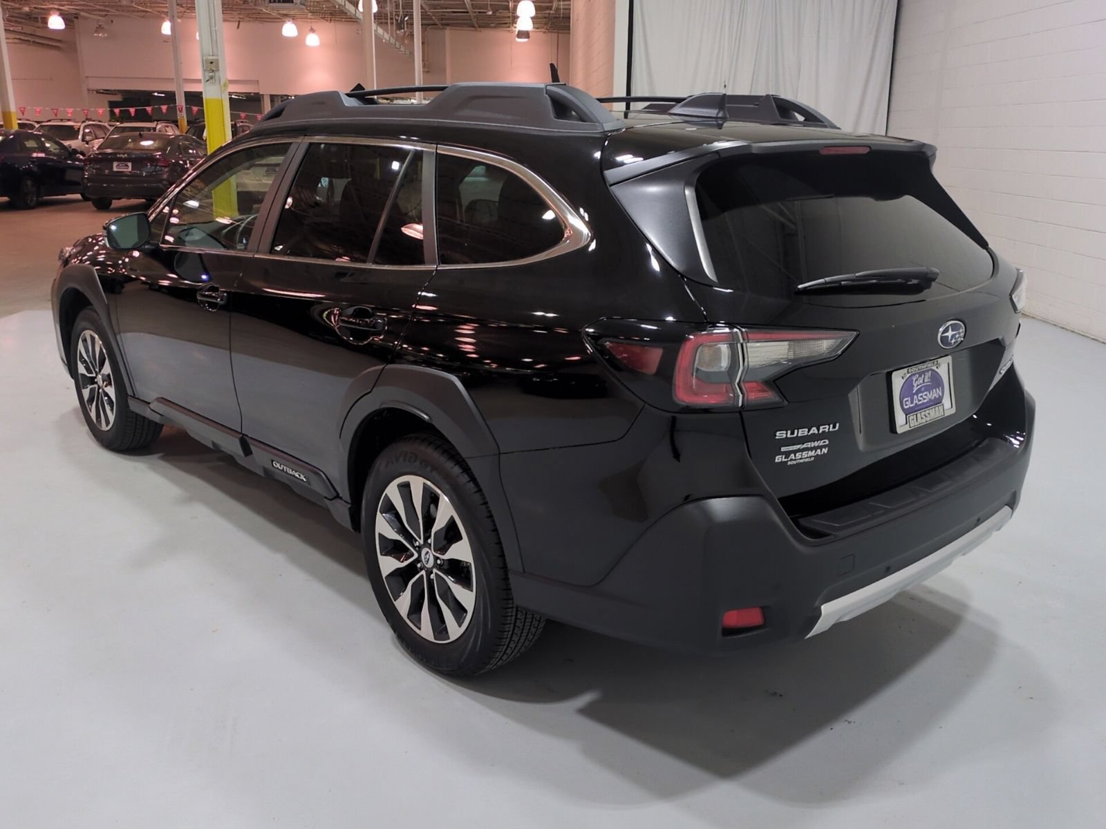 Certified 2024 Subaru Outback Limited AWD/4WD image 5